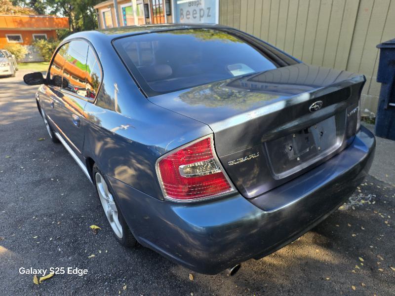 Subaru Legacy 2.5i Limited 2006