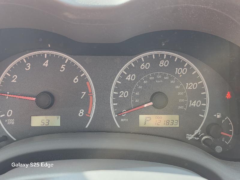 Toyota Corolla 4dr Sdn LE Auto 2010