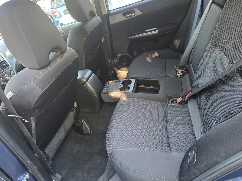 Subaru Forester 2.5X Premium 2012