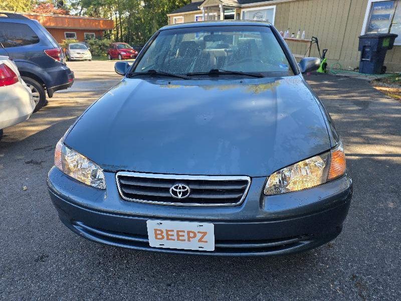 Toyota Camry XLE 2001