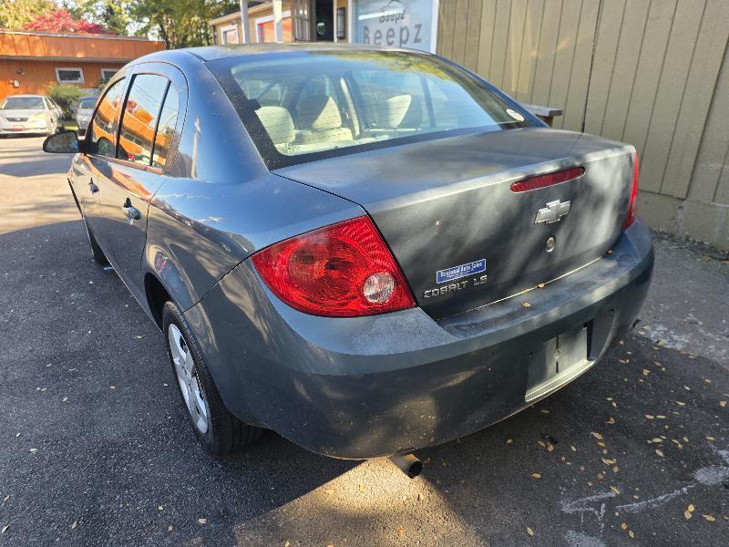 Chevrolet Cobalt LS Sedan 2007