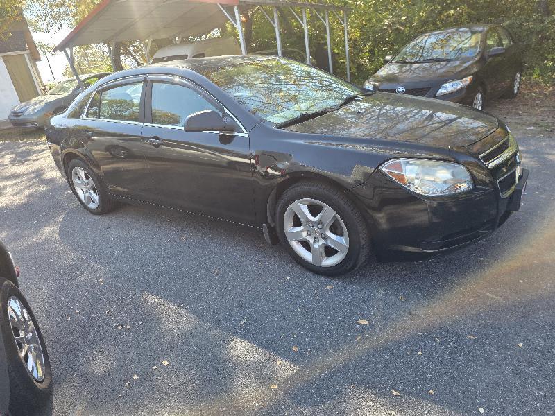 Chevrolet Malibu LS 2011