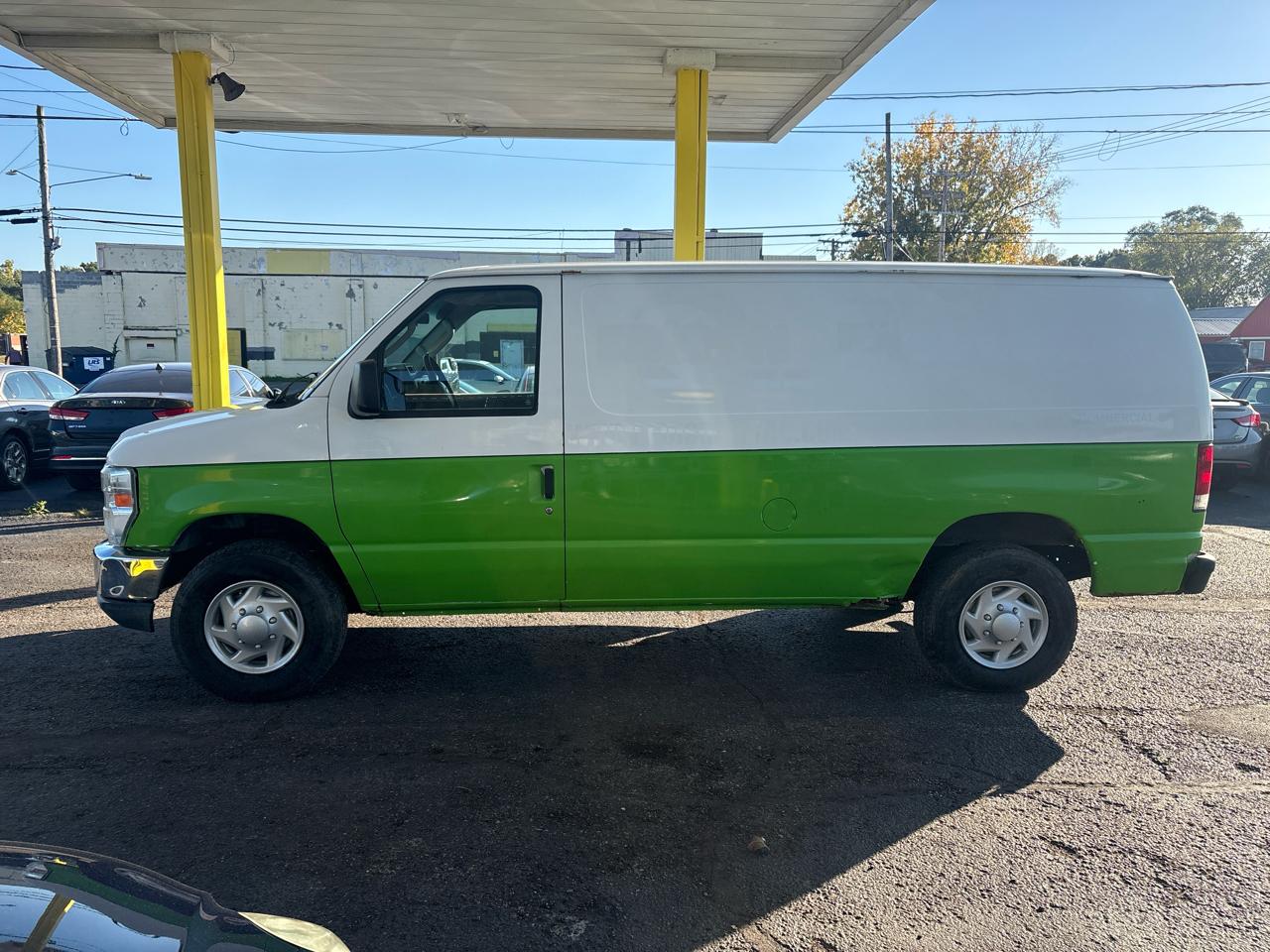 Ford Econoline  2012