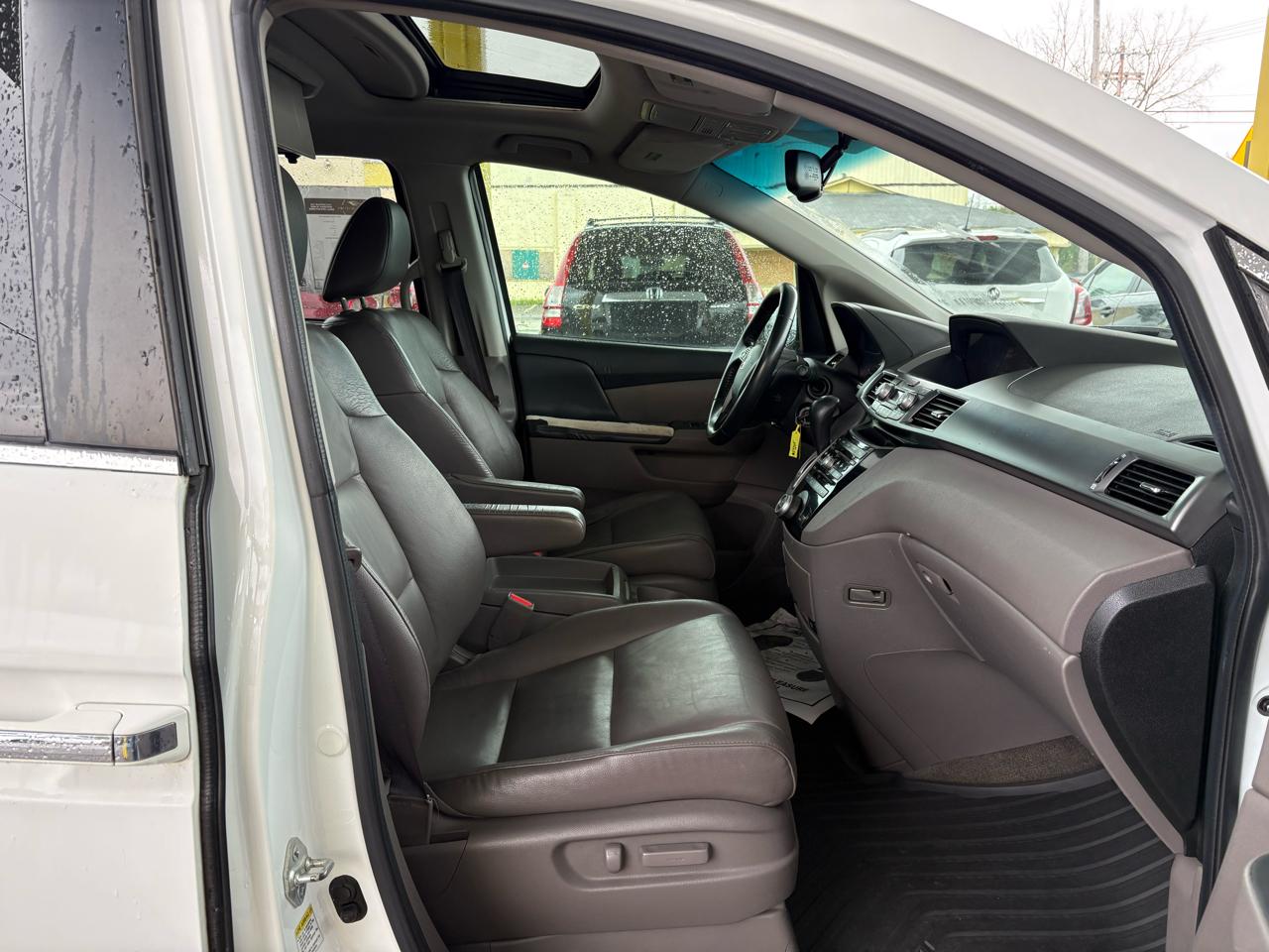 Honda Odyssey  2011