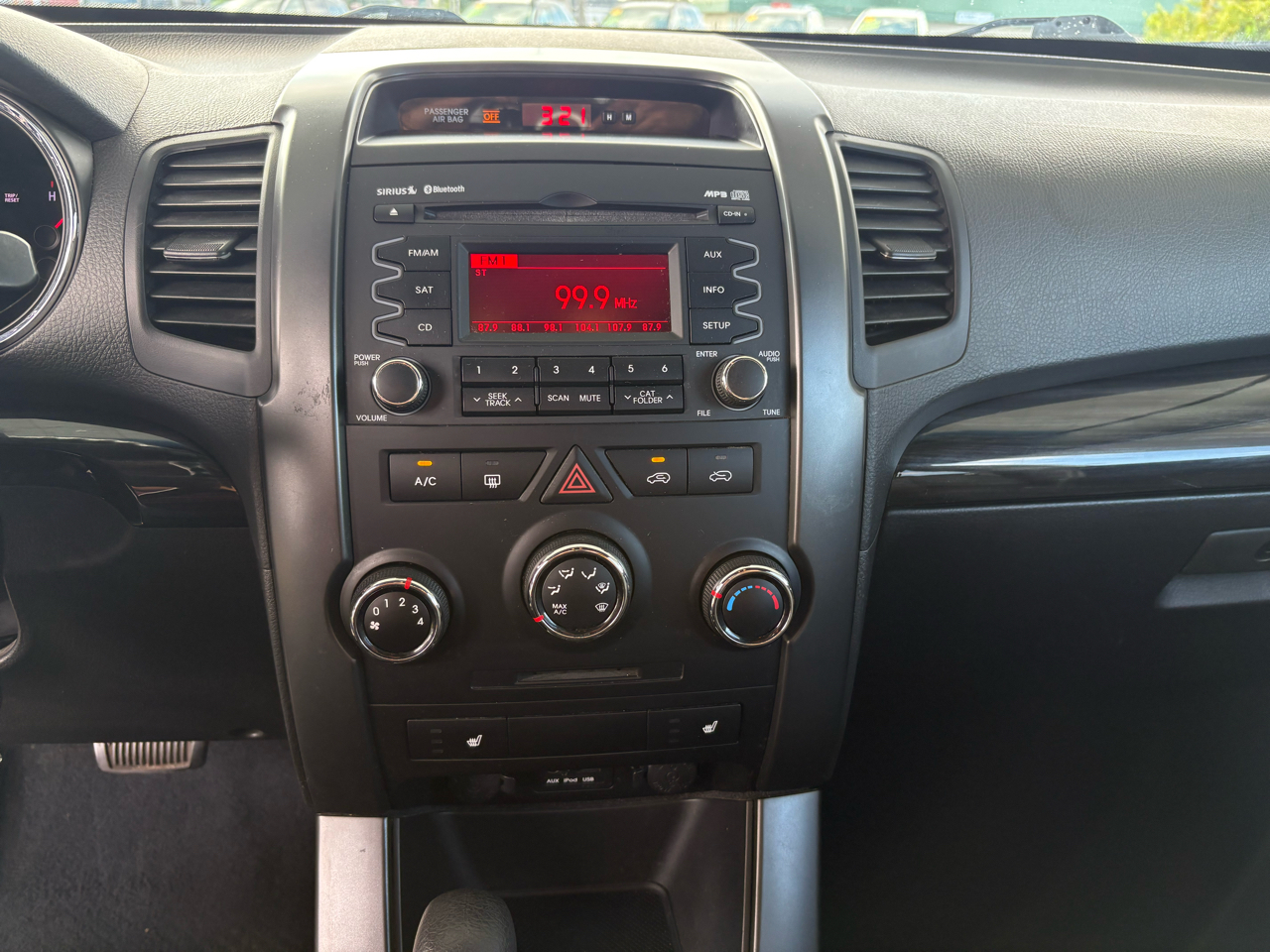Kia Sorento  2012 Kia Sorento  2012