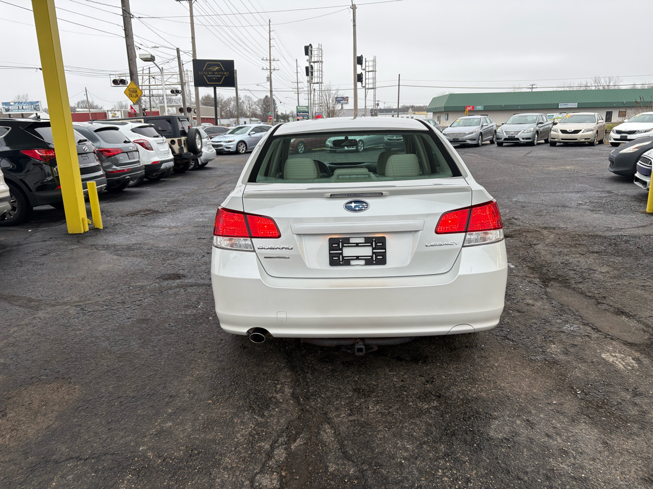 Subaru Legacy  2010