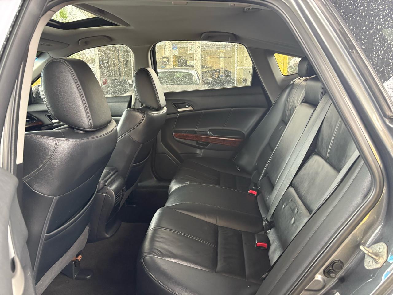 Honda Accord Crosstour  2011