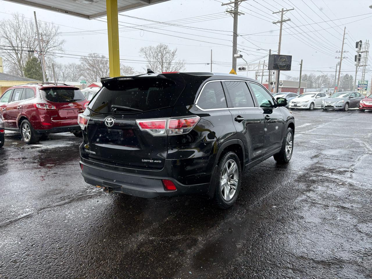 Toyota Highlander  2014