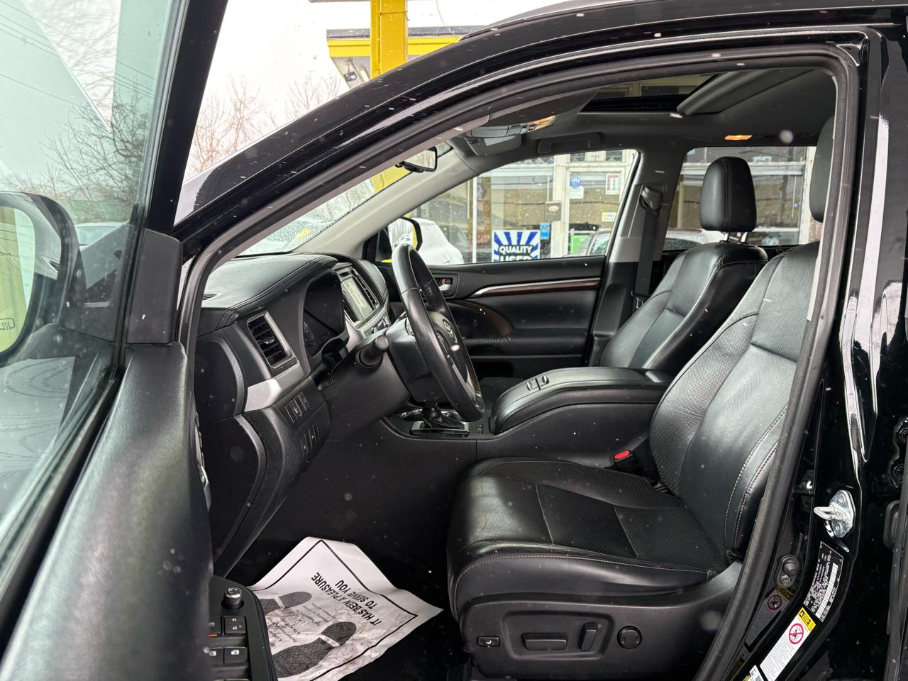 Toyota Highlander  2014