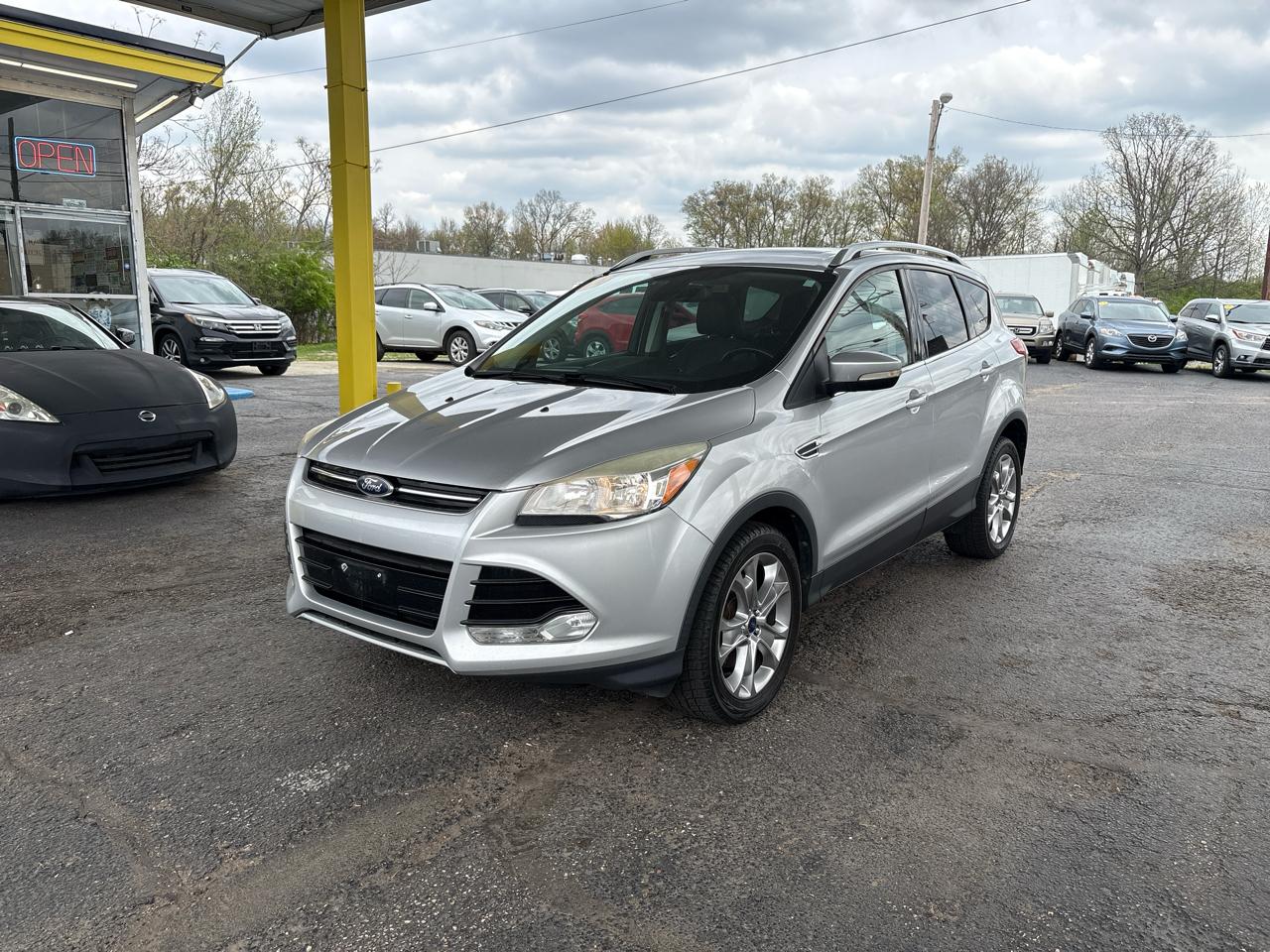 Ford Escape  2014