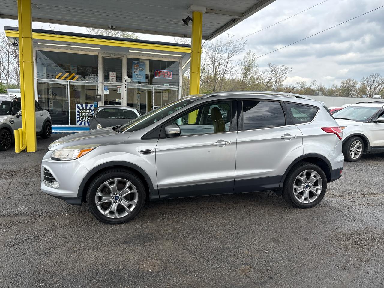 Ford Escape  2014