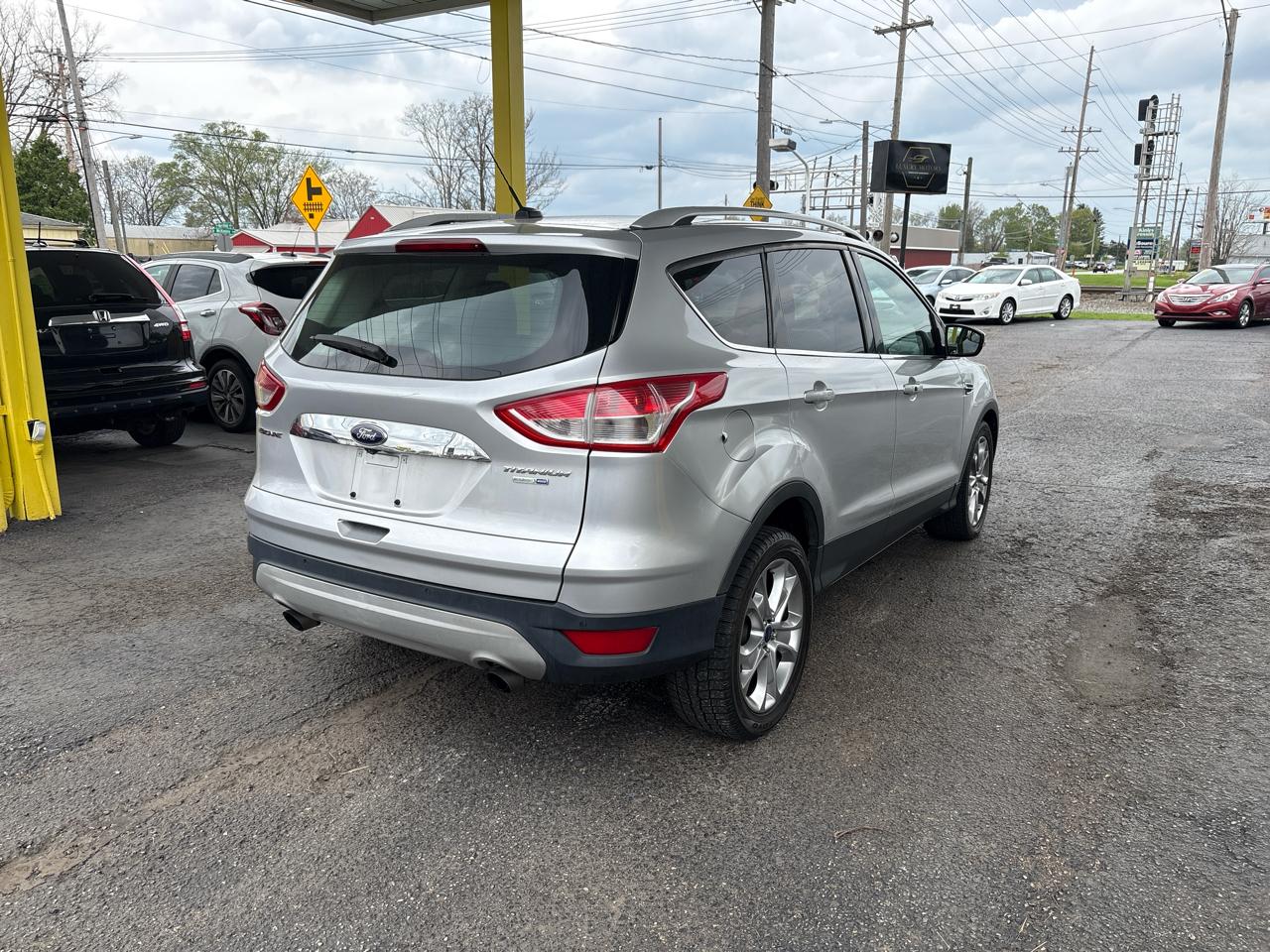 Ford Escape  2014