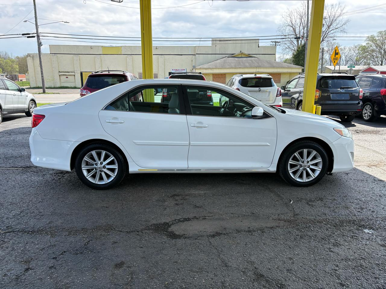 Toyota Camry  2012