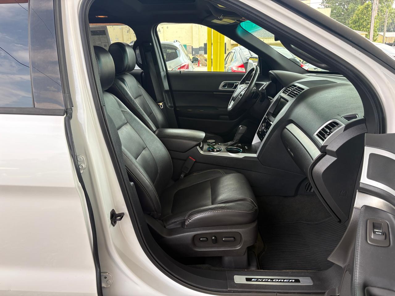 Ford Explorer  2014