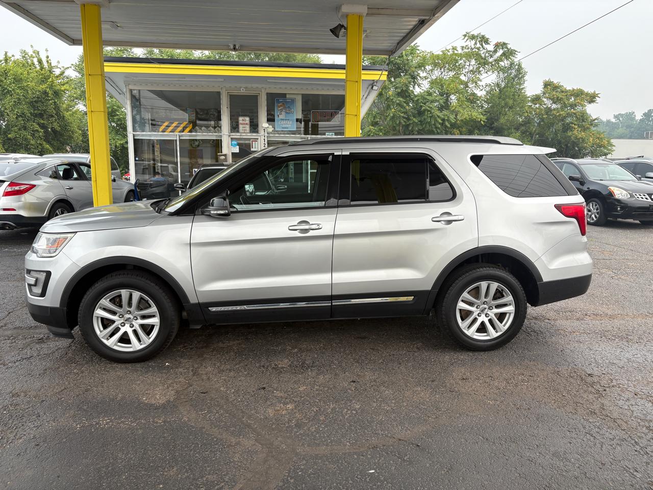 Ford Explorer  2016