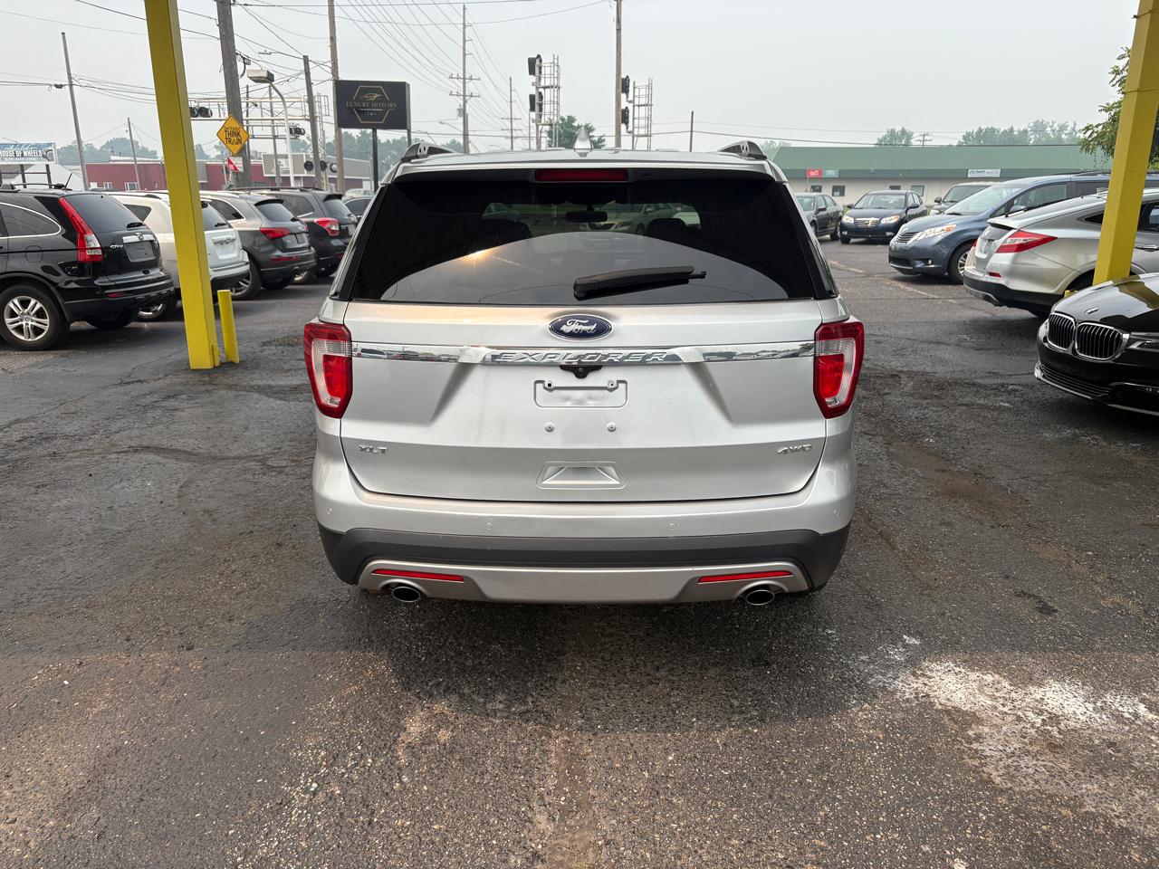 Ford Explorer  2016