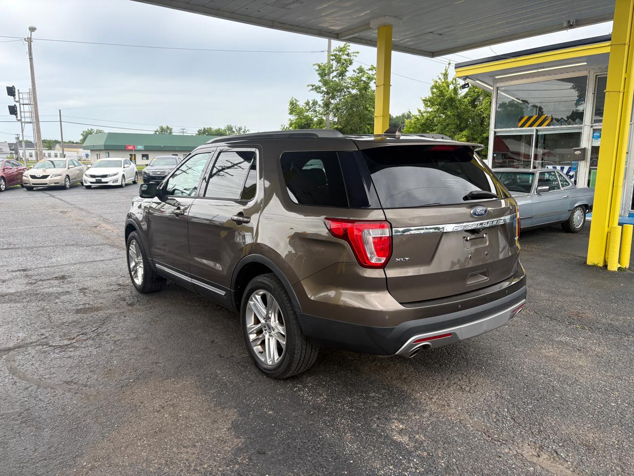 Ford Explorer  2016
