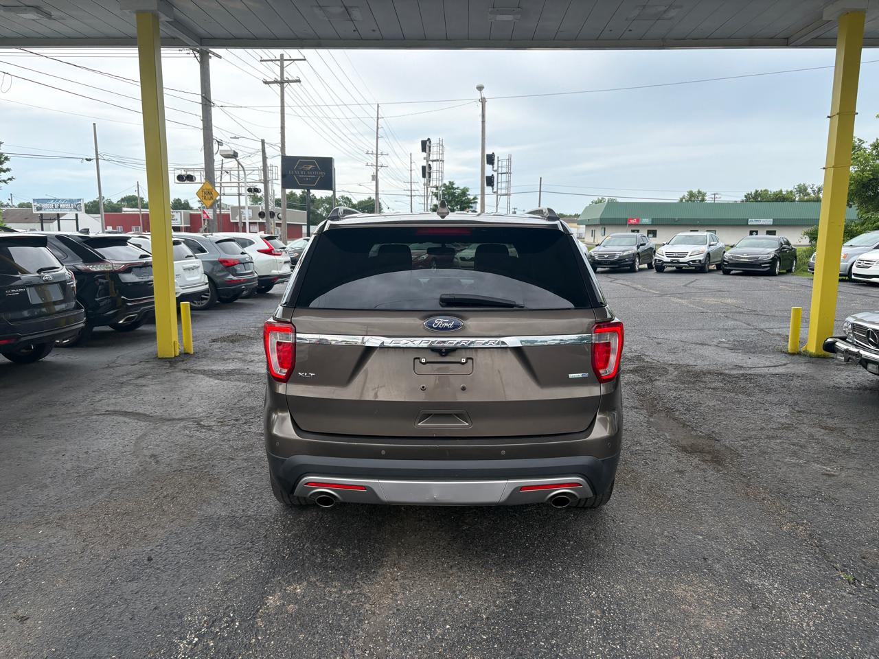 Ford Explorer  2016