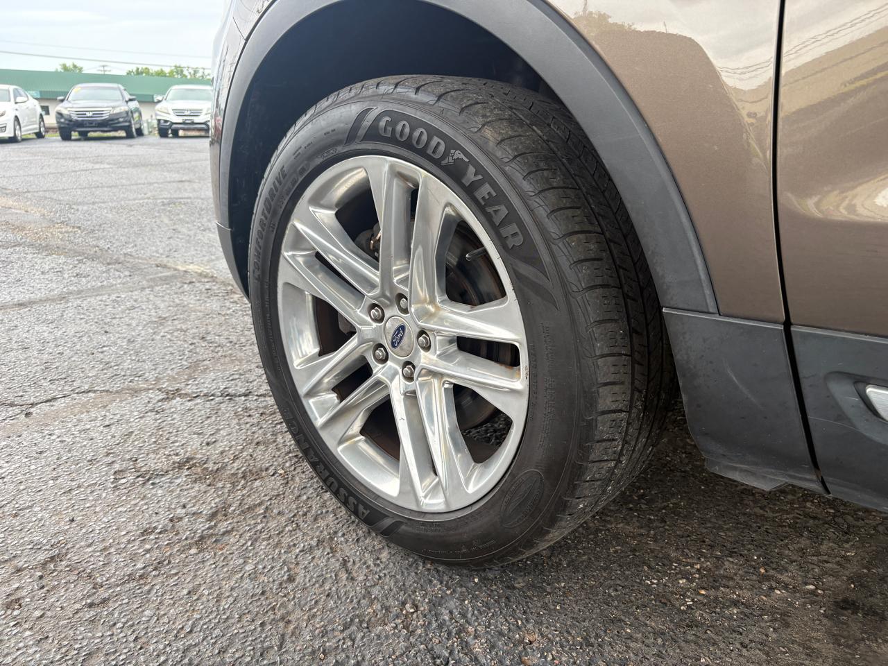 Ford Explorer  2016