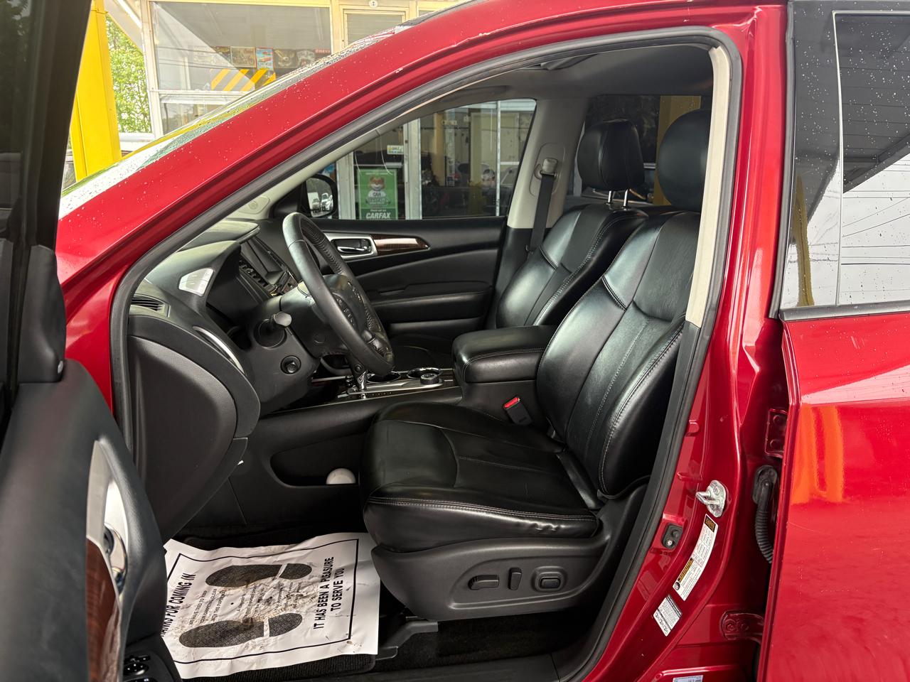 Nissan Pathfinder  2015