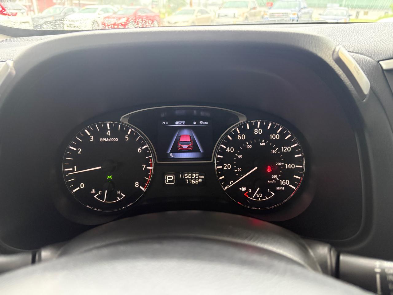 Nissan Pathfinder  2015