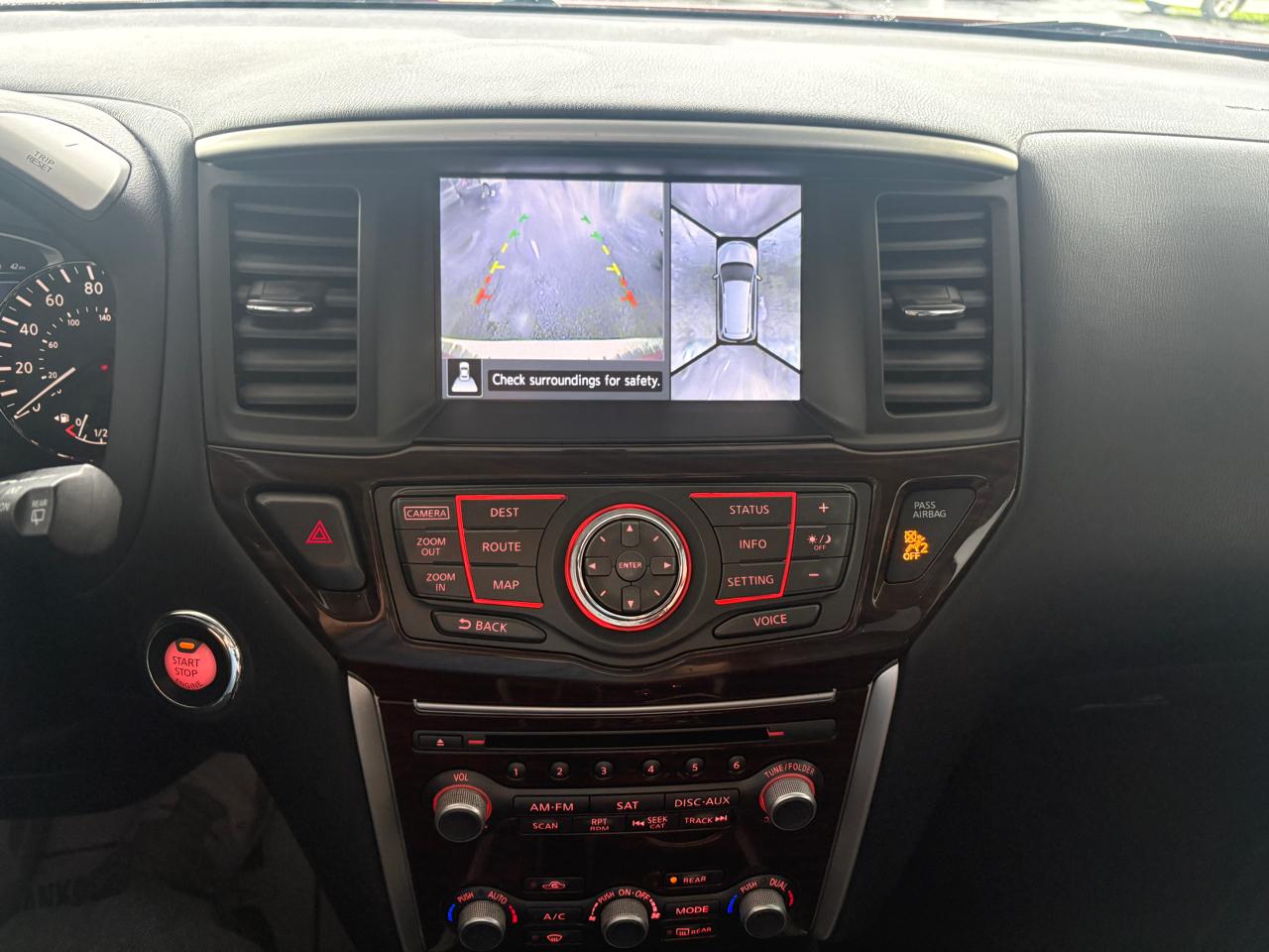 Nissan Pathfinder  2015