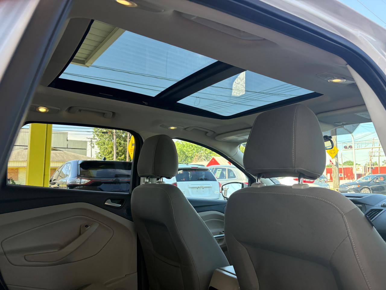 Ford Escape  2014