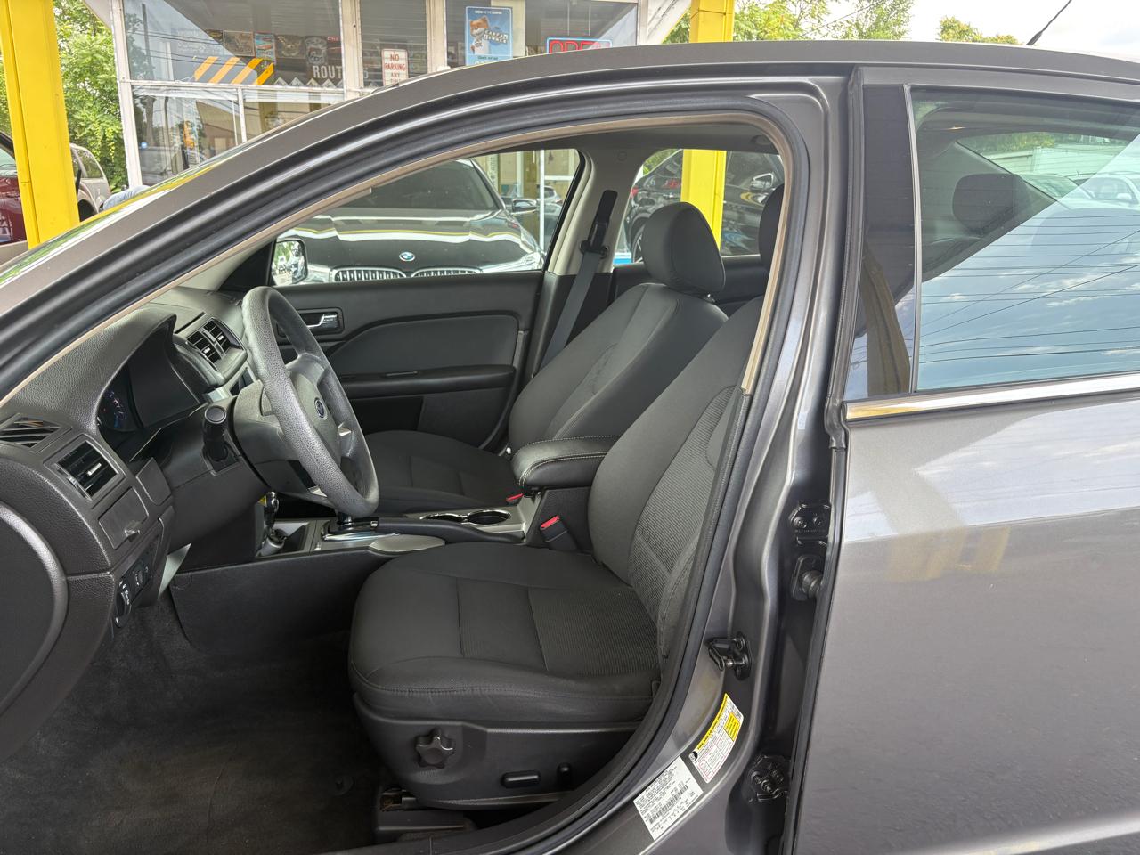 Ford Fusion  2011