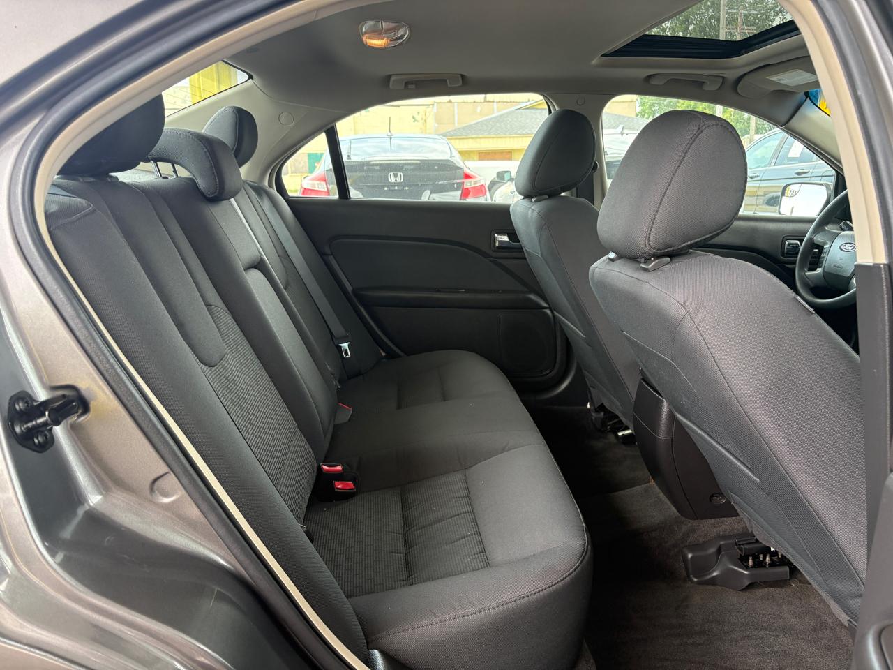 Ford Fusion  2011