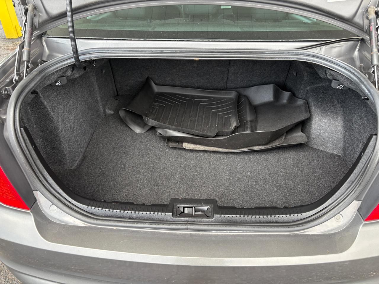 Ford Fusion  2011