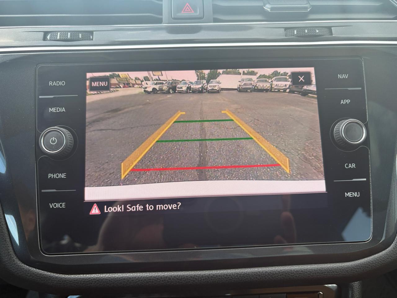 Volkswagen Tiguan  2018
