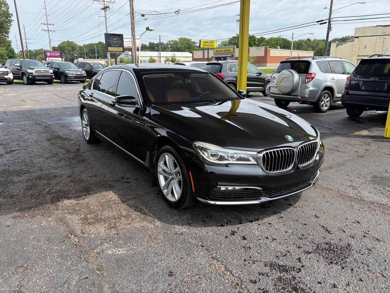 BMW 7-Series  2016