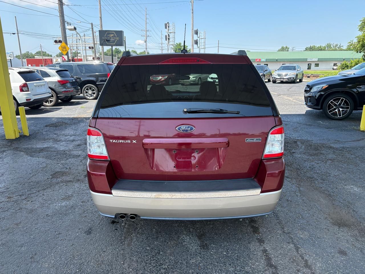 Ford Taurus X  2008