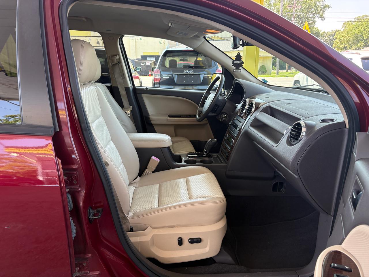 Ford Taurus X  2008