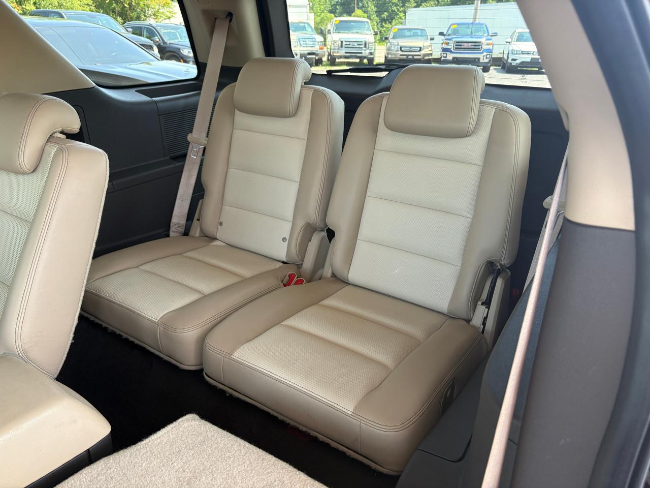 Ford Taurus X  2008