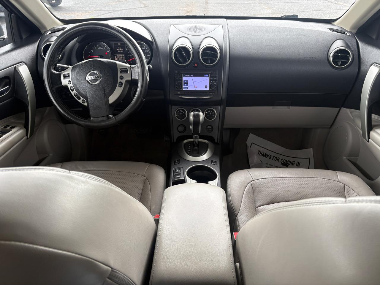 Nissan Rogue  2012