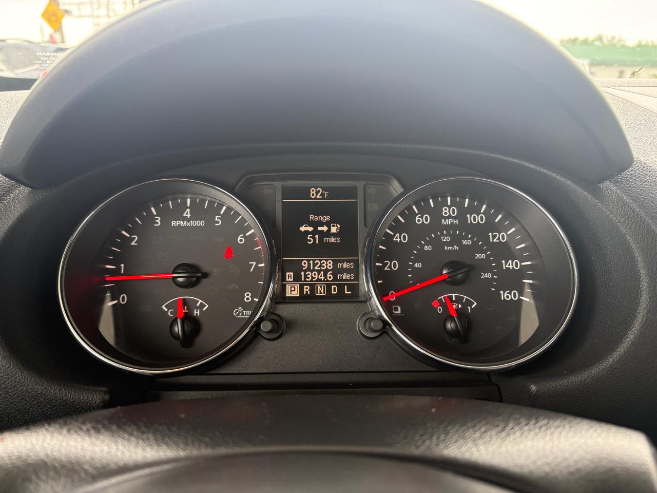 Nissan Rogue  2012