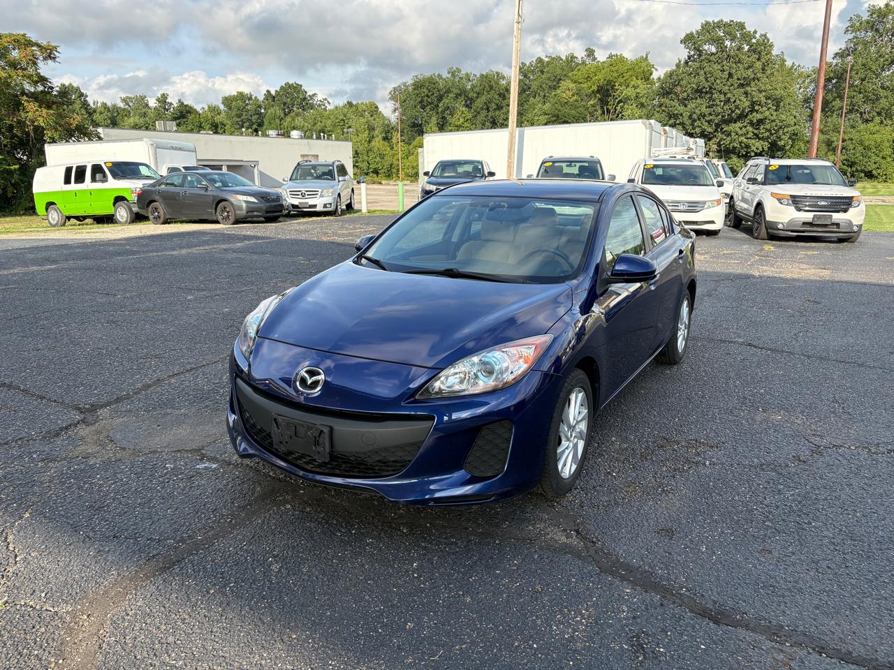 Mazda MAZDA3  2012