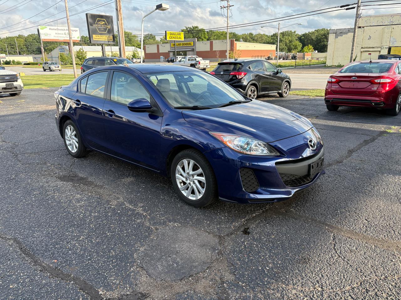 Mazda MAZDA3  2012
