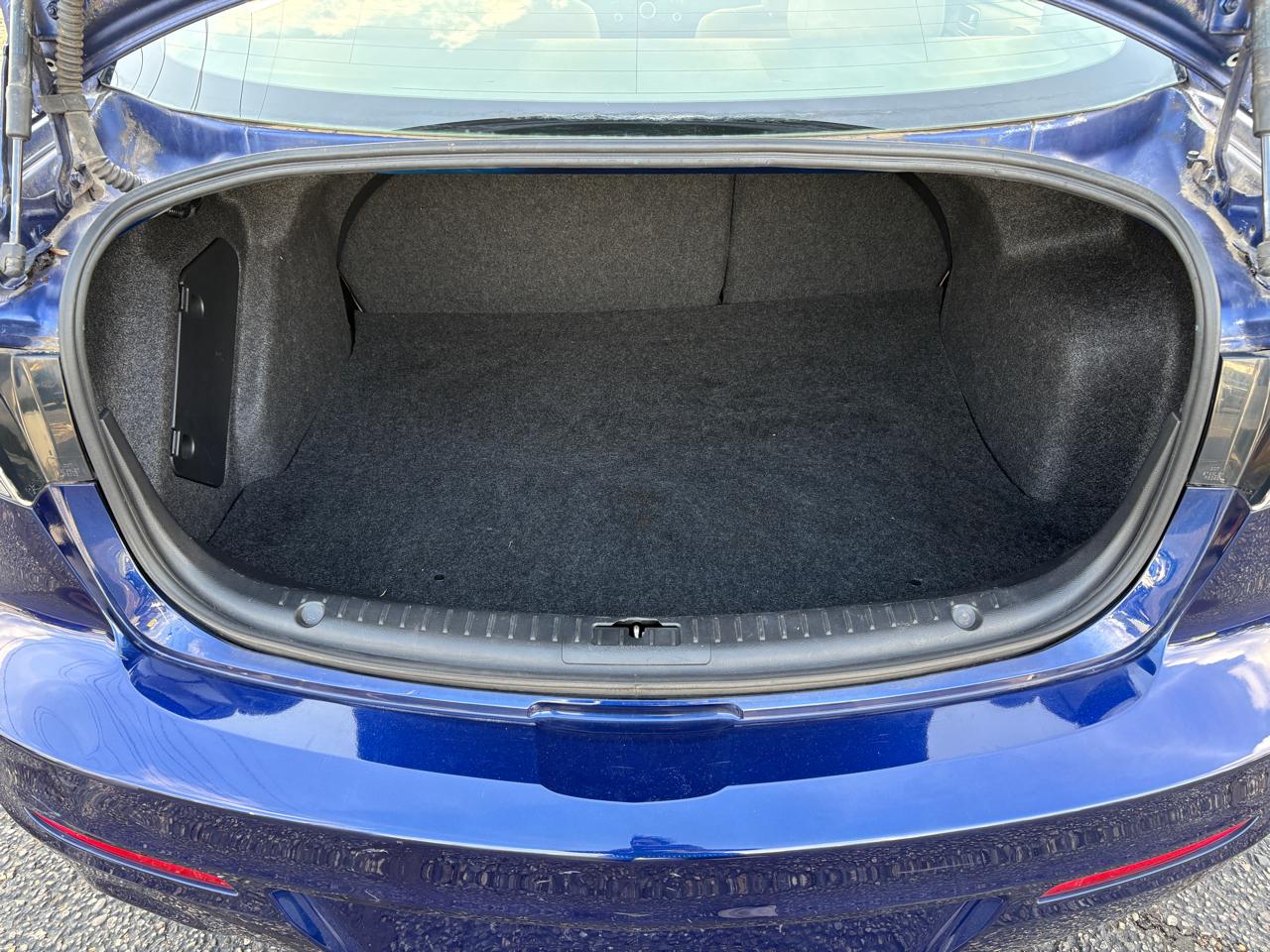 Mazda MAZDA3  2012