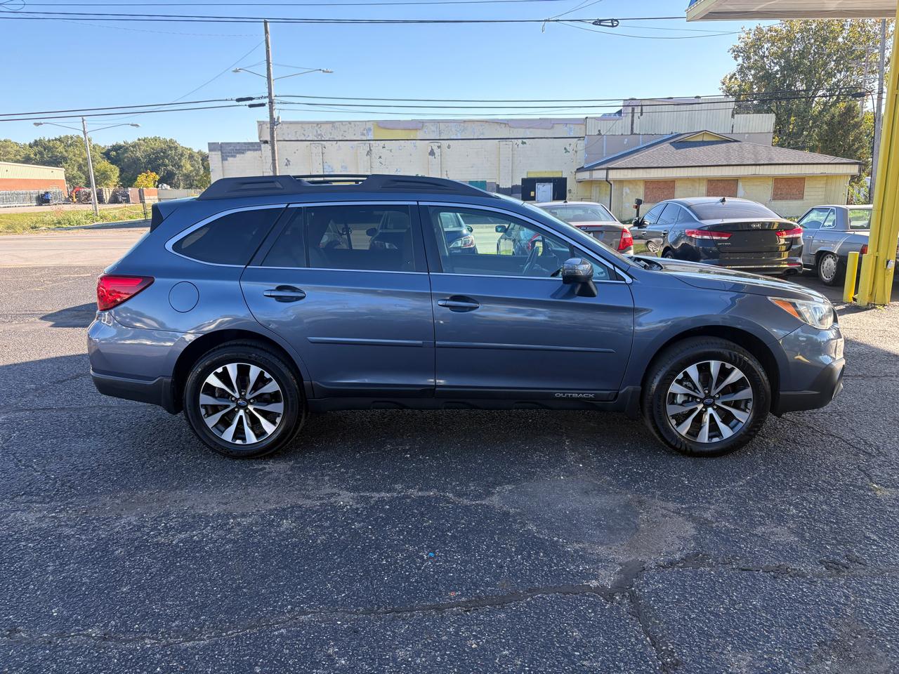 Subaru Outback  2015