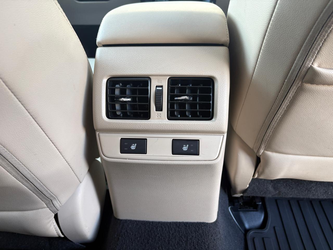 Subaru Outback  2015