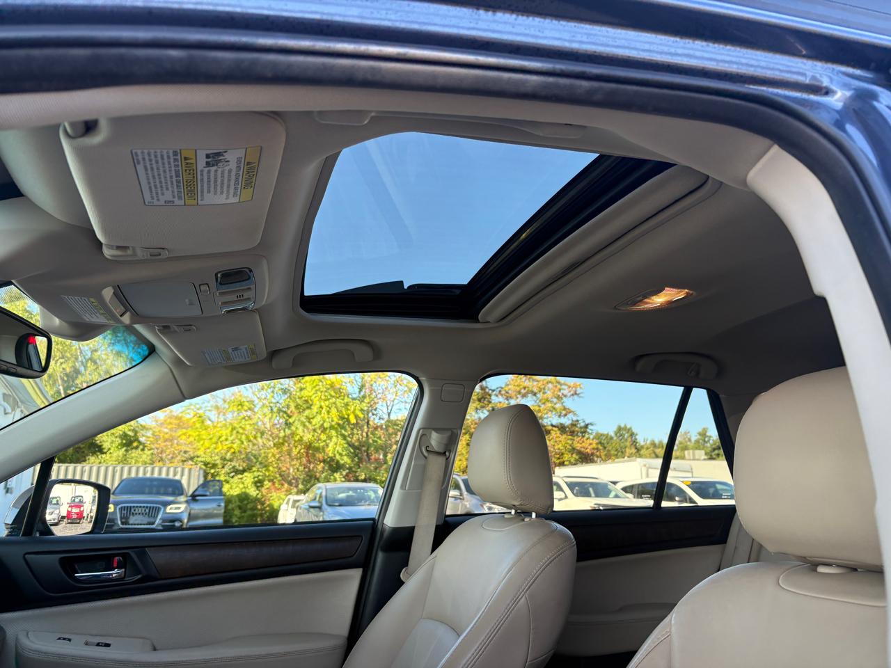 Subaru Outback  2015