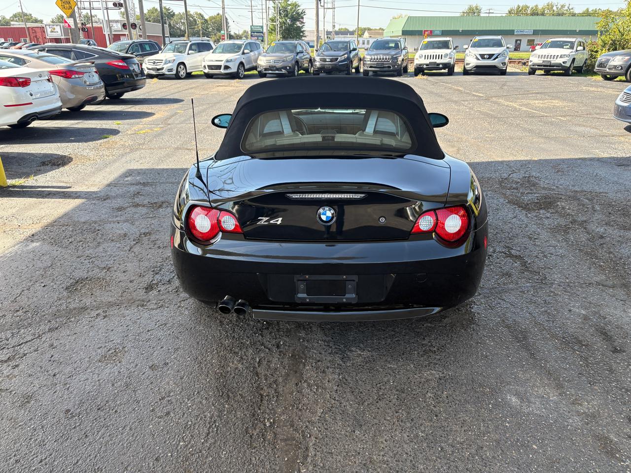 BMW Z4  2005