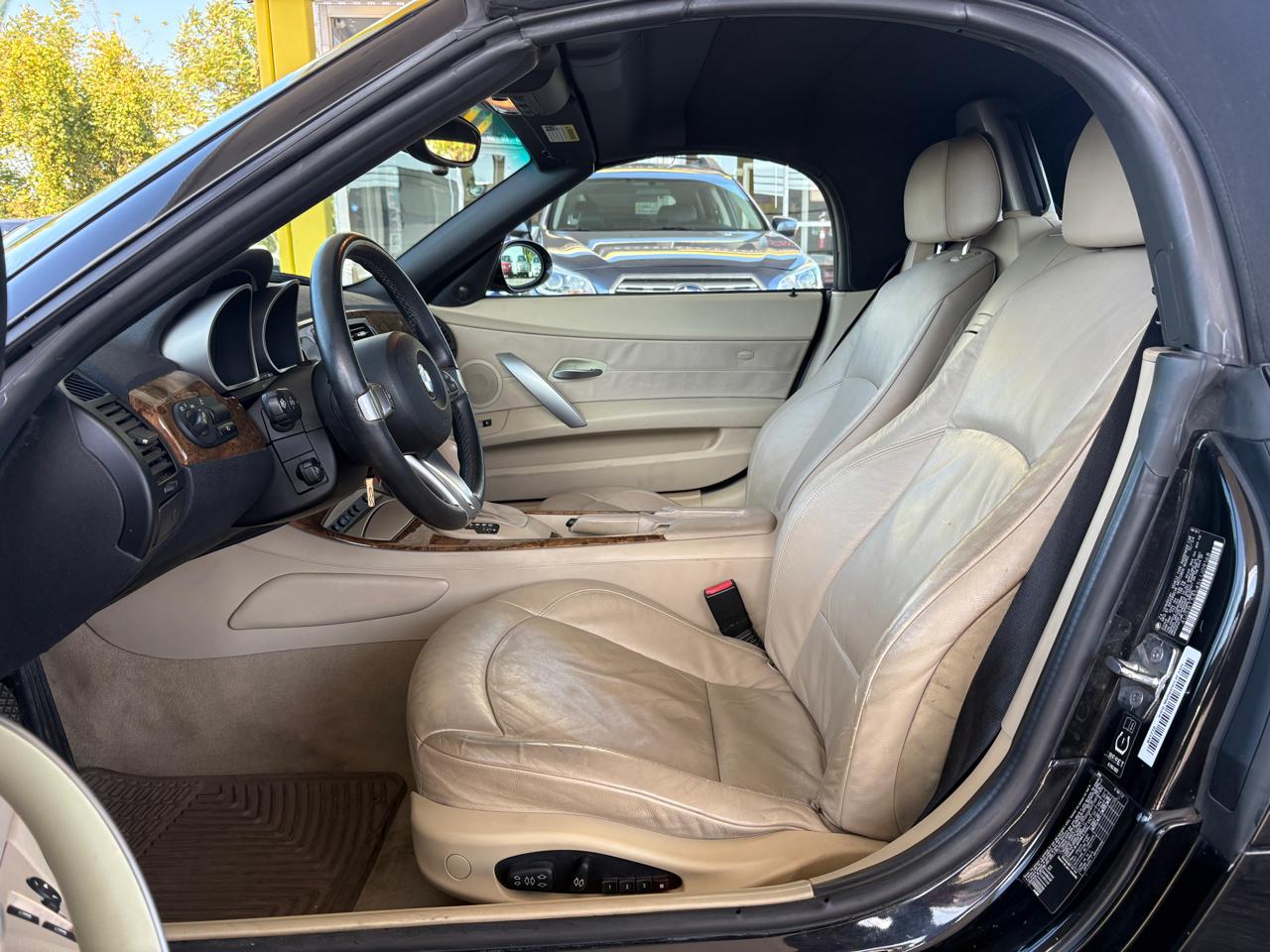 BMW Z4  2005