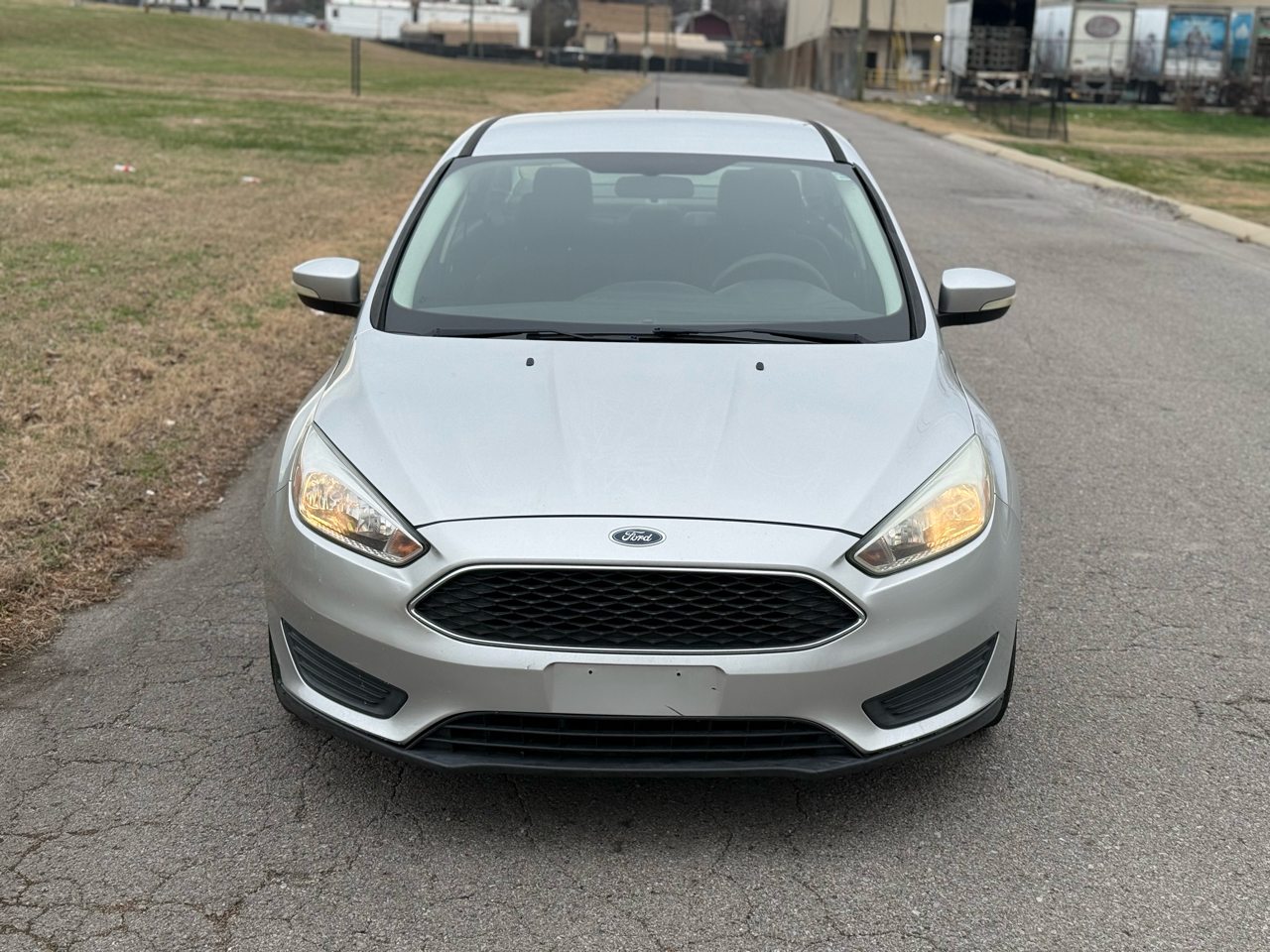 Ford Focus SE Sedan 2016