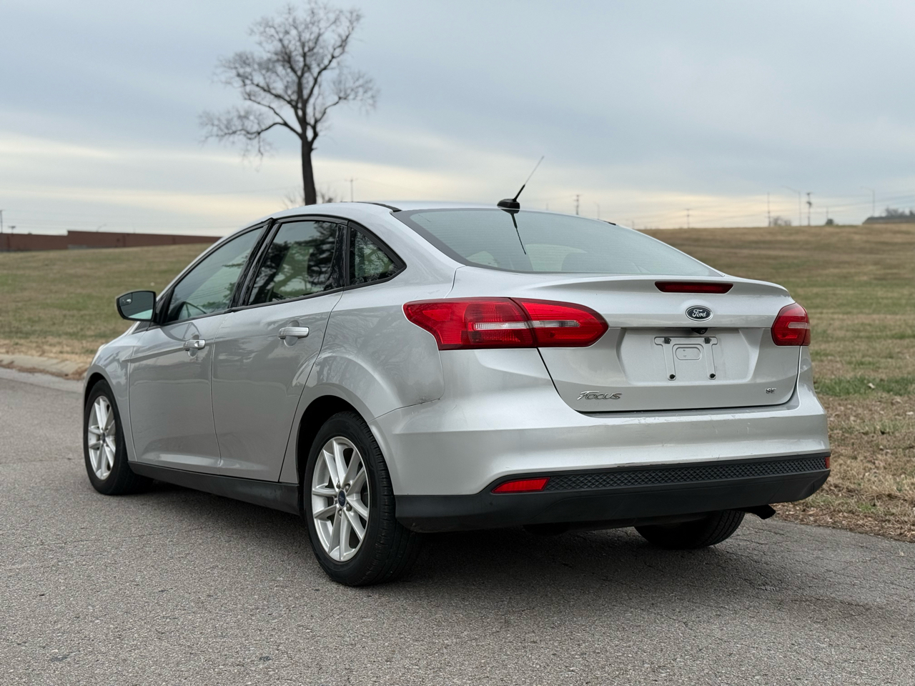 Ford Focus SE Sedan 2016