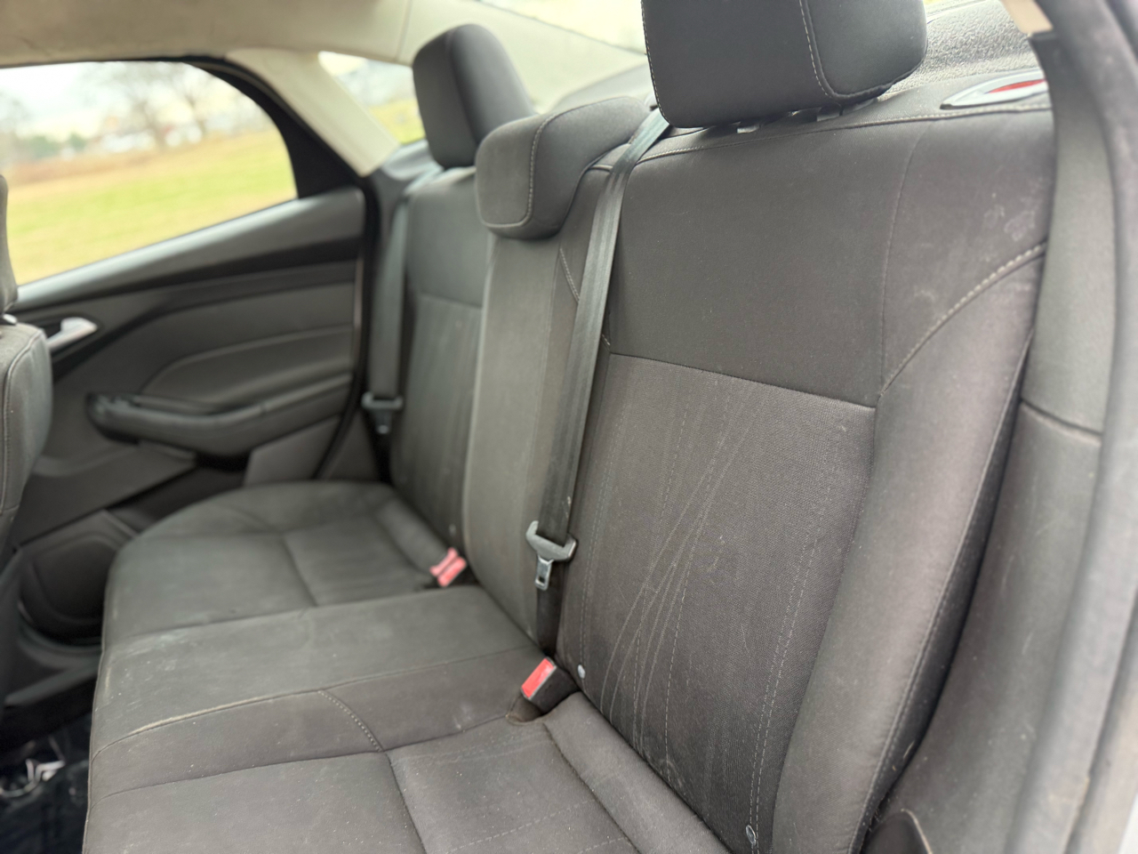 Ford Focus SE Sedan 2016