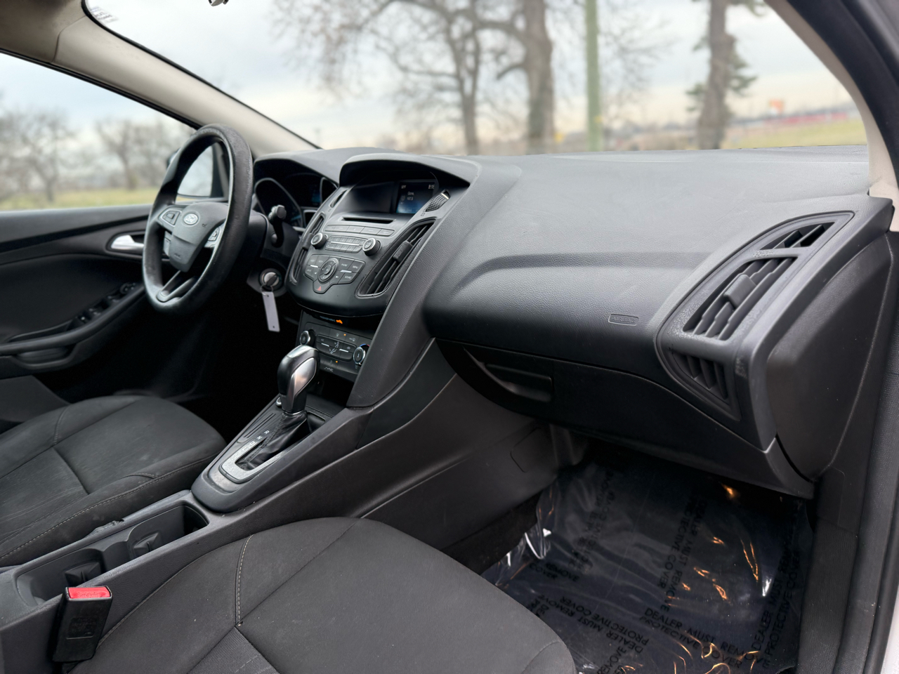 Ford Focus SE Sedan 2016