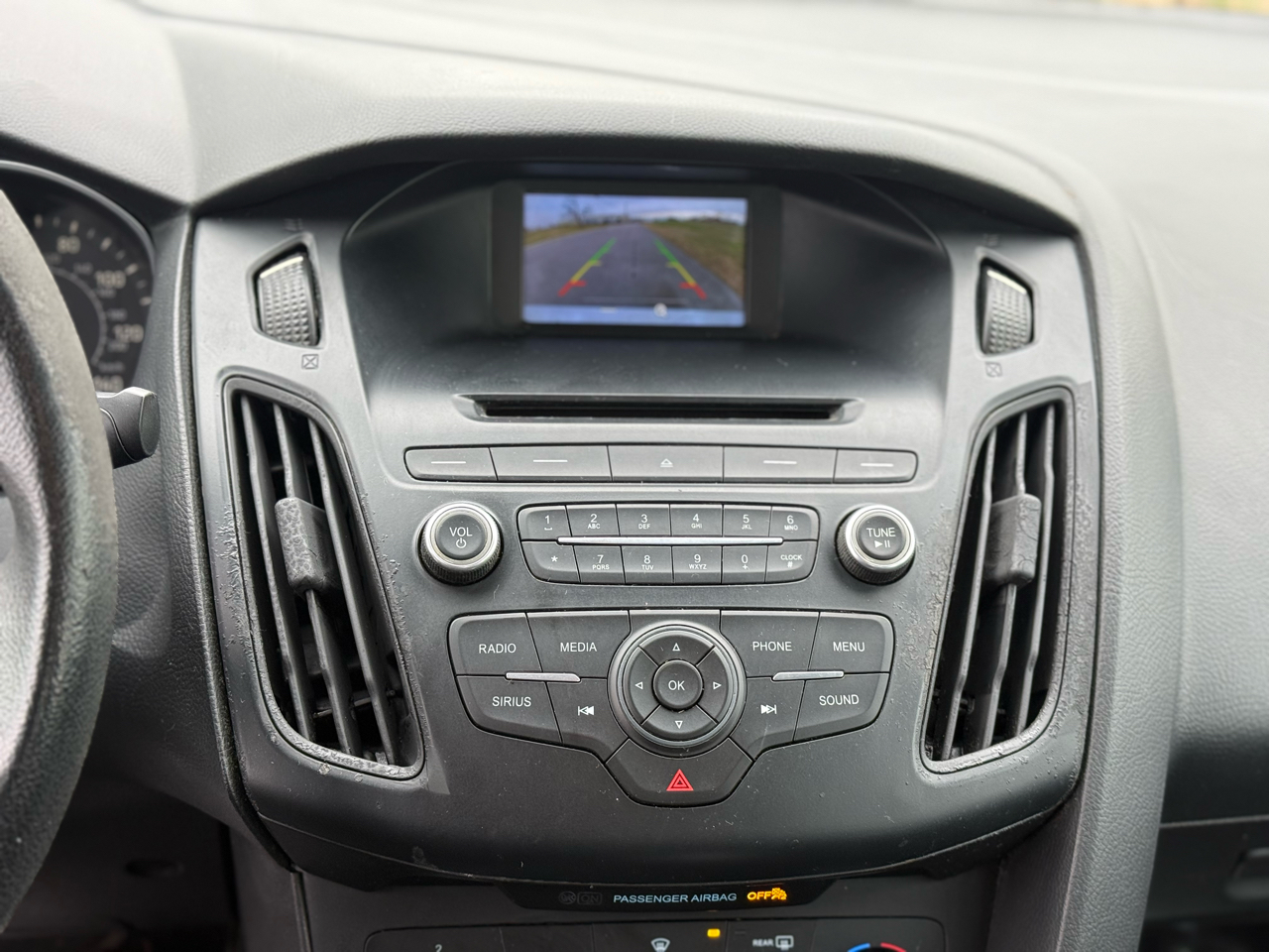 Ford Focus SE Sedan 2016